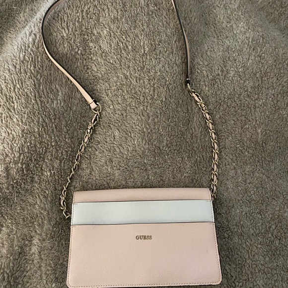 Guess Blush and Ivory Shoulder Bag - Picture 1 of 2